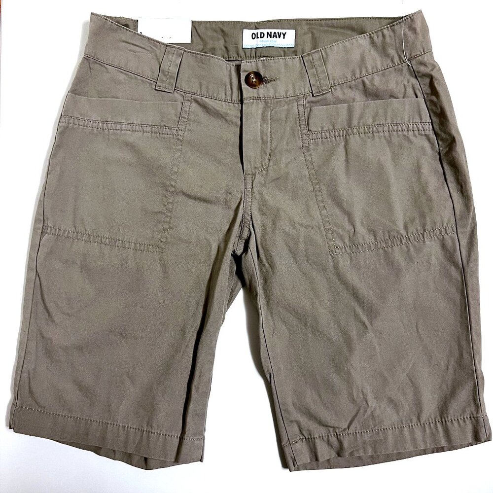 Old Navy Khaki Bermuda Shorts (size 2)